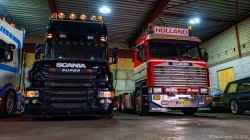 20251019-Tom-Holding-00415